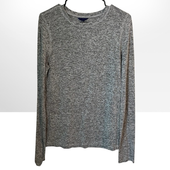 Aeropostale Tops - 💡Aeropostale Gray Long Sleeve Tee